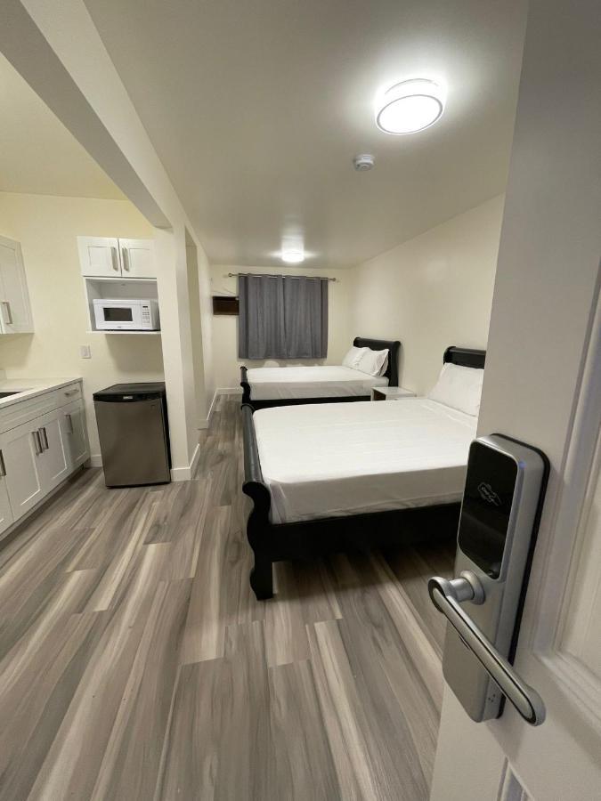 Destination Inn Рейдиум-Хот-Спрингс Экстерьер фото