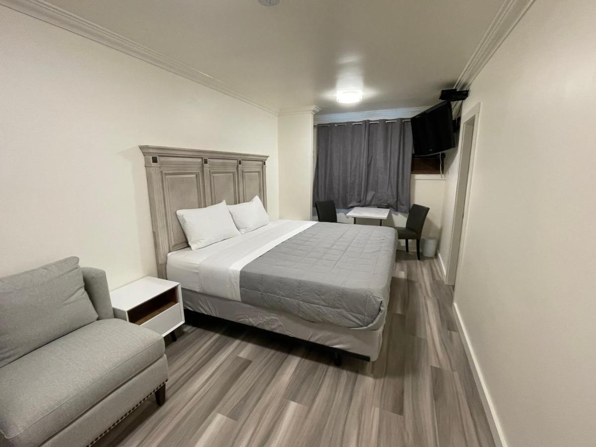 Destination Inn Рейдиум-Хот-Спрингс Экстерьер фото
