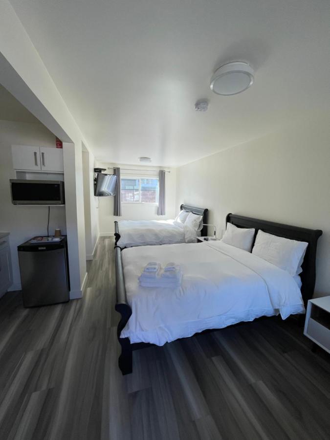 Destination Inn Рейдиум-Хот-Спрингс Экстерьер фото